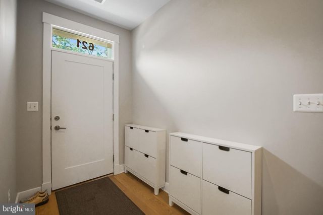 621 PARKSIDE PL NE, Washington, DC 20019