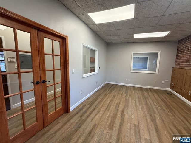 209 Cooper Avenue Suite 7, Montclair, NJ 07043
