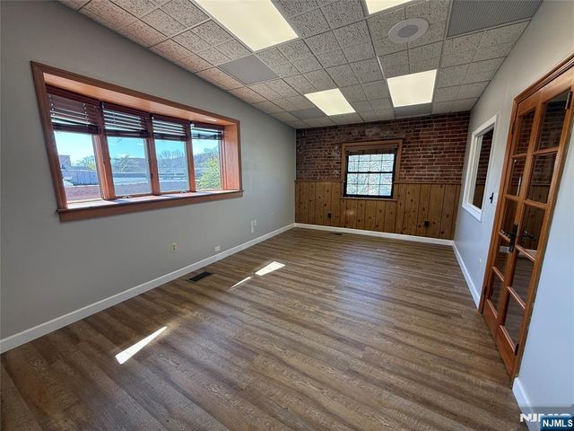 209 Cooper Avenue Suite 7, Montclair, NJ 07043