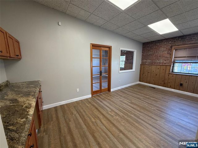 209 Cooper Avenue Suite 7, Montclair, NJ 07043