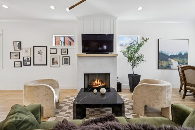 937 Woodmont Blvd, Nashville, TN 37204