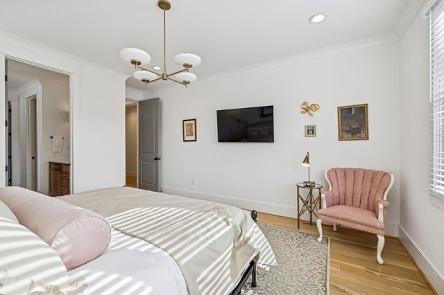 937 Woodmont Blvd, Nashville, TN 37204