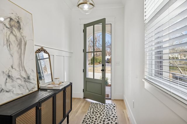 937 Woodmont Blvd, Nashville, TN 37204