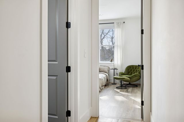 937 Woodmont Blvd, Nashville, TN 37204