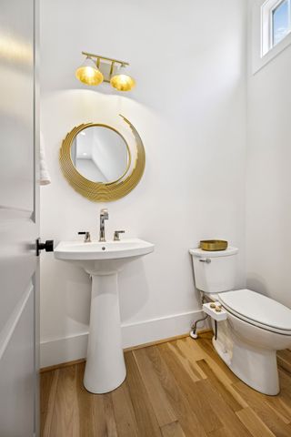 937 Woodmont Blvd, Nashville, TN 37204