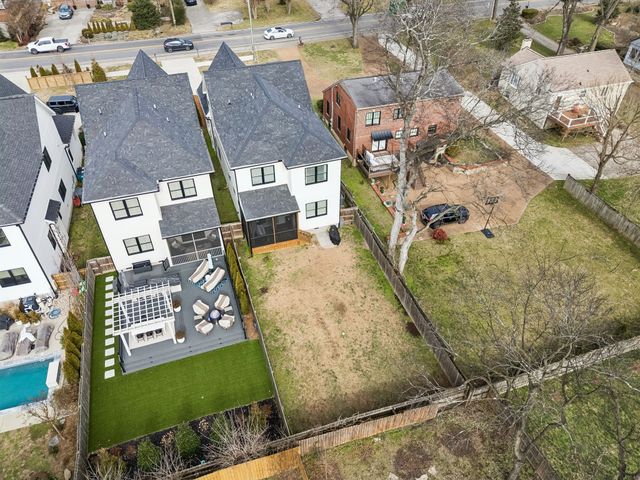 937 Woodmont Blvd, Nashville, TN 37204