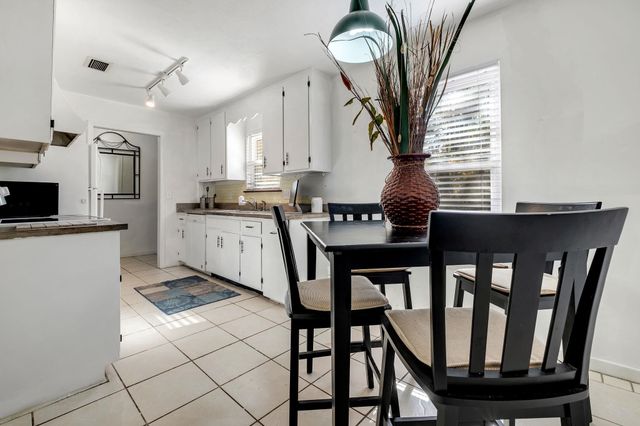 2072 Darnell Circle, Tallahassee, FL 32303