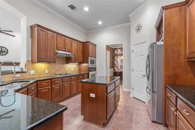 16004 Double Eagle DR, Austin, TX 78717