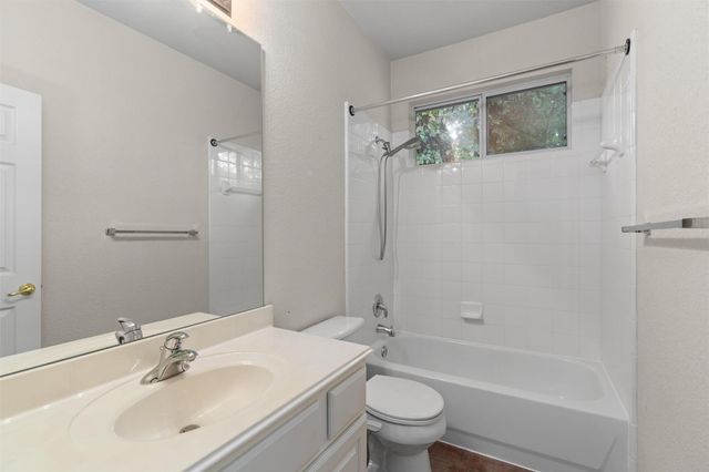 16004 Double Eagle DR, Austin, TX 78717