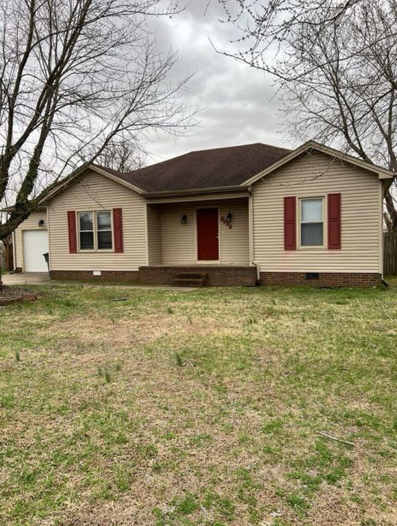 8639 Churchill Dr, Oak Grove, KY 42262