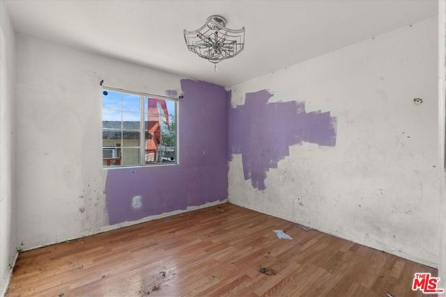 13770 Sproule Avenue, Sylmar, CA 91342