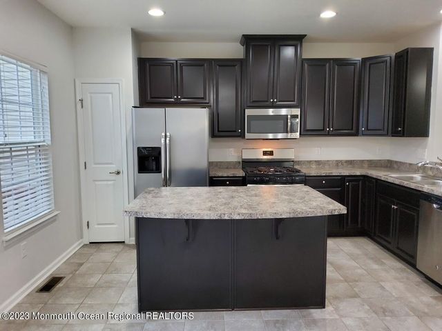 803 Mississippi Street 1503, Toms River, NJ 08755