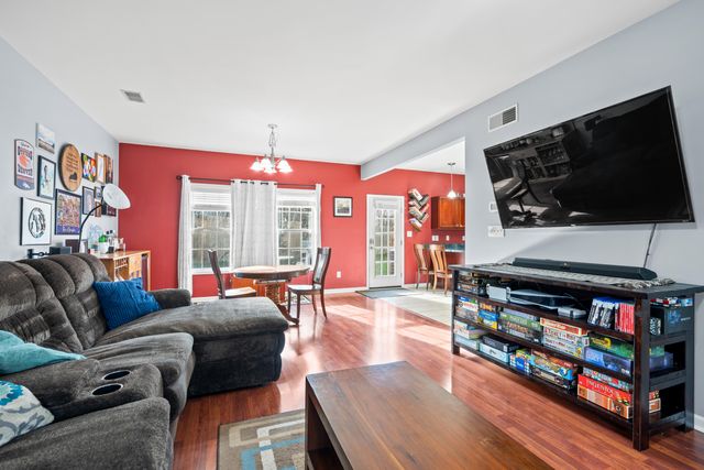 2820 Michelle Park, Lexington, KY 40511