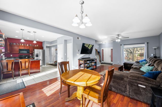 2820 Michelle Park, Lexington, KY 40511