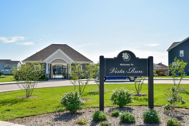 N66W25514 Beaver Creek LANE, Sussex, WI 53089