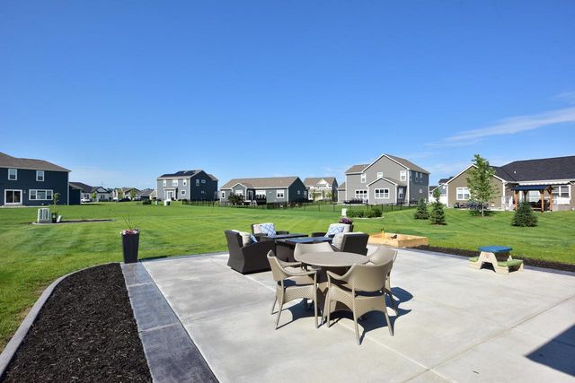 N66W25514 Beaver Creek LANE, Sussex, WI 53089