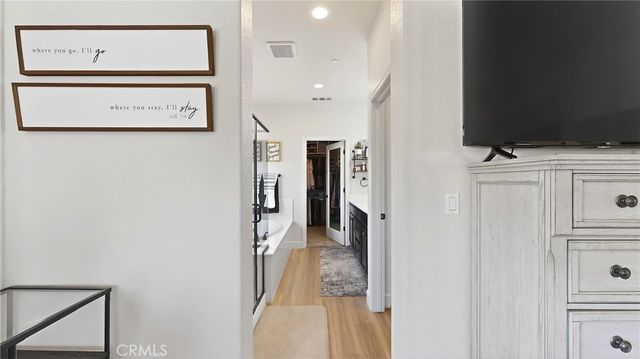 1164 Barcelona, Livingston, CA 95334