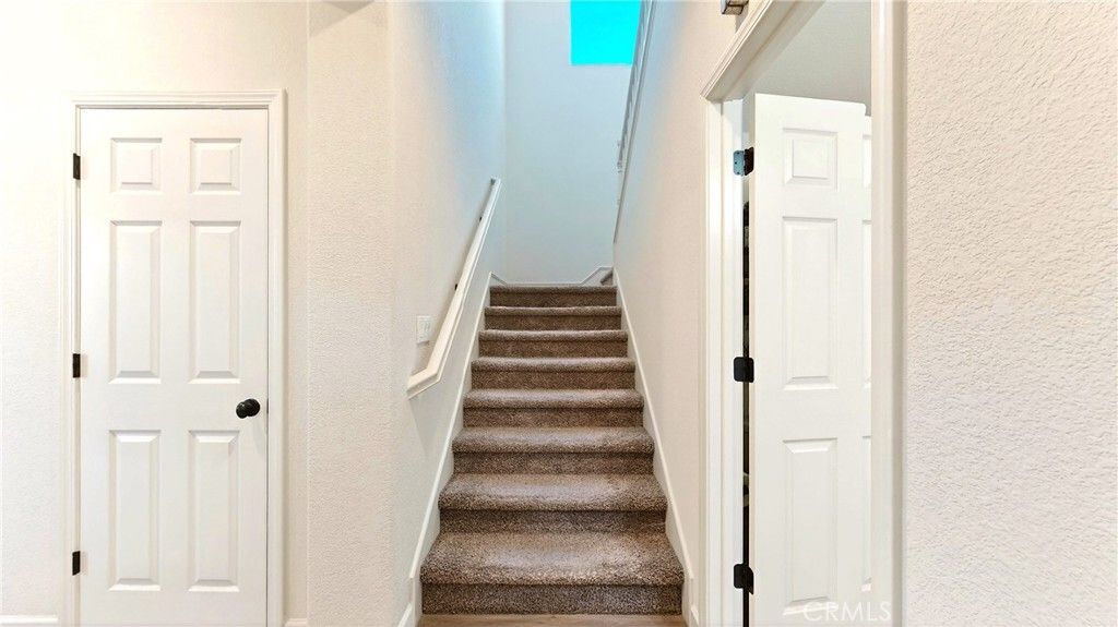 Image 33 of property listing at 1164 Barcelona, Livingston, CA 95334