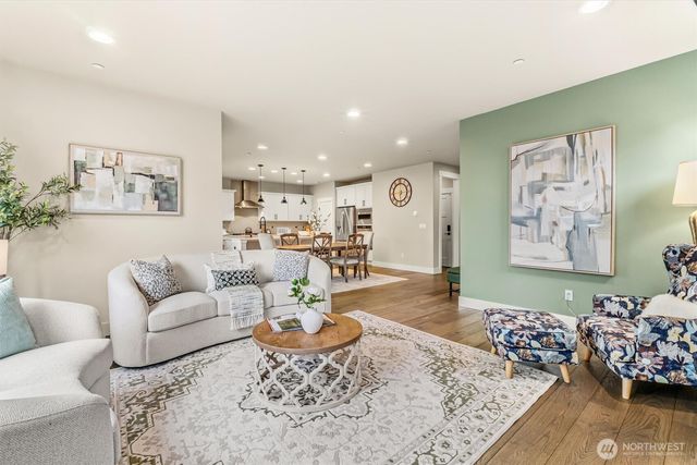 4418 242nd Place SE, Bothell, WA 98021