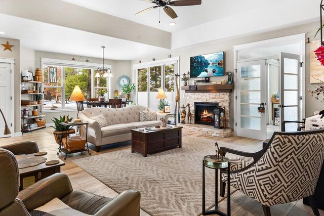 2550 PEPPERTREE PLACE, Plover, WI 54467