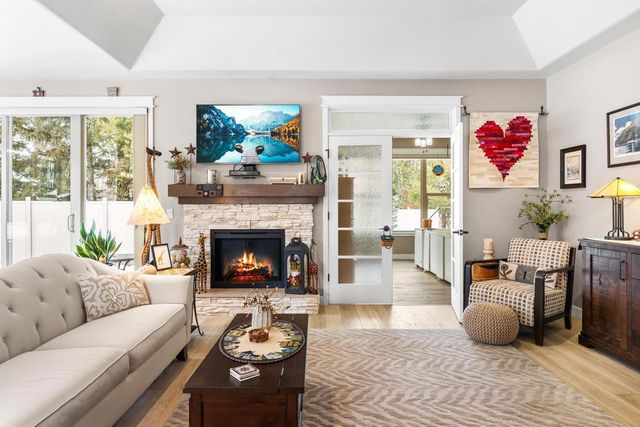 2550 PEPPERTREE PLACE, Plover, WI 54467