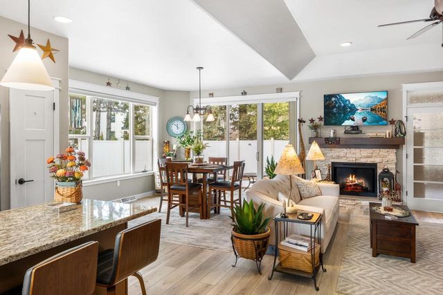 2550 PEPPERTREE PLACE, Plover, WI 54467