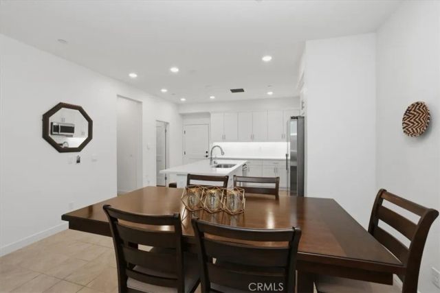 10775 Champions, Cypress, CA 90720