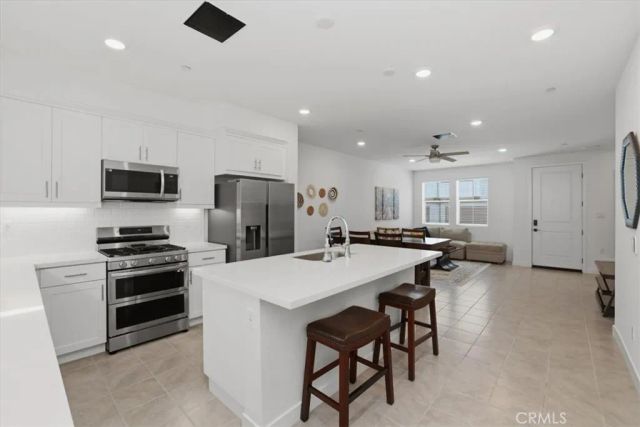 10775 Champions, Cypress, CA 90720
