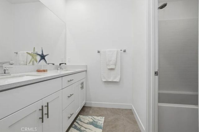 10775 Champions, Cypress, CA 90720