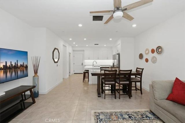 10775 Champions, Cypress, CA 90720