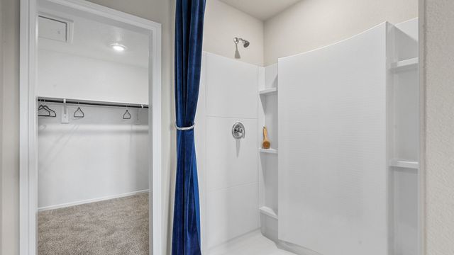 1605 MARSH Street, Cleburne, TX 76033