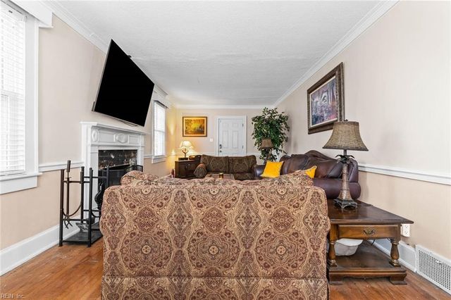 244 Broad ST, Portsmouth, VA 23707