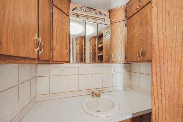 401 2nd Street E, Wanamingo, MN 55983