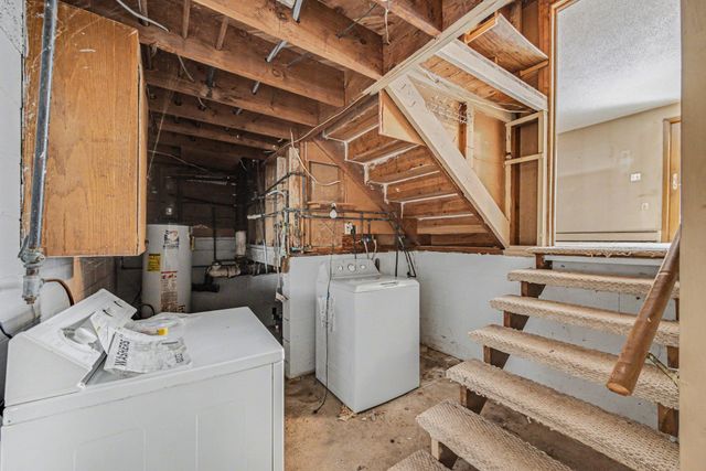 401 2nd Street E, Wanamingo, MN 55983