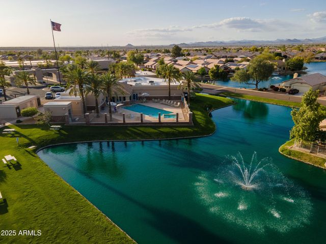 10344 W BURNETT Road, Peoria, AZ 85382