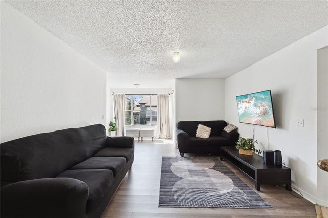 5120 CONROY RD 28, Orlando, FL 32811