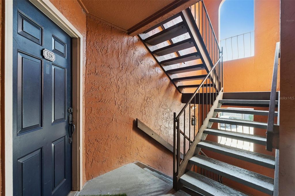 Image 2 of property listing at 5120 CONROY RD 28, Orlando, FL 32811