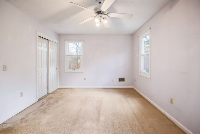 29 Arland Dr, Southbridge, MA 01550