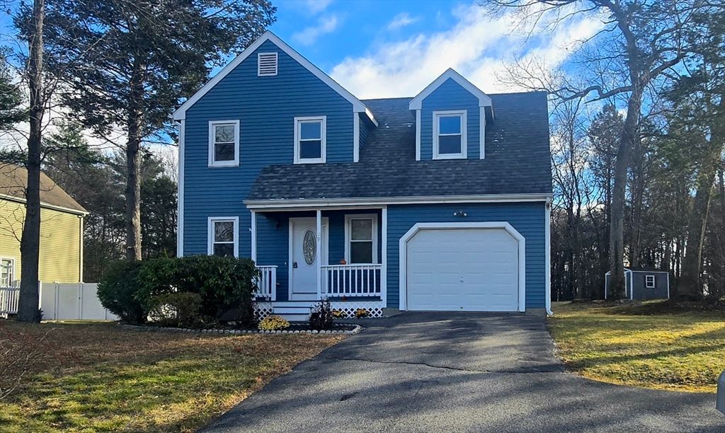 29 Arland Dr, Southbridge, MA 01550