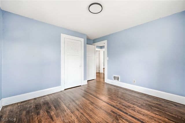 2260 Coronado Avenue, Youngstown, OH 44504