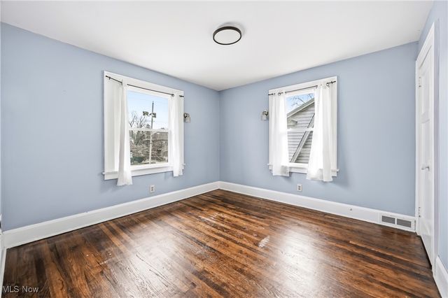 2260 Coronado Avenue, Youngstown, OH 44504