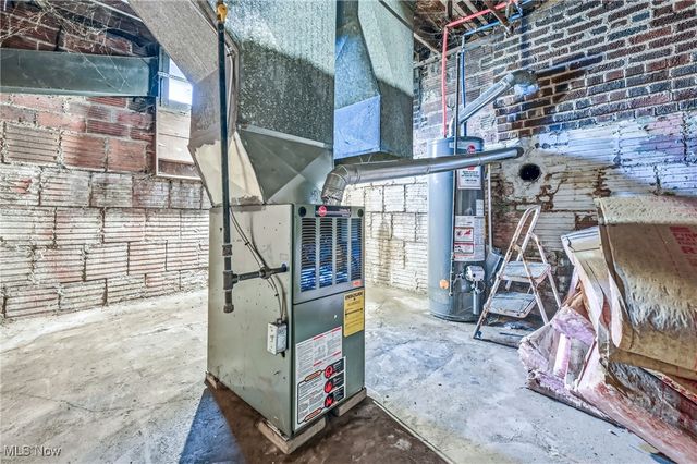 2260 Coronado Avenue, Youngstown, OH 44504