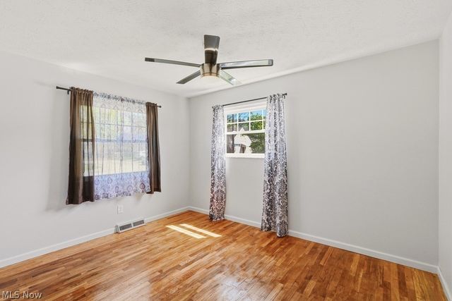 1762 Underwood Street, Cuyahoga Falls, OH 44221