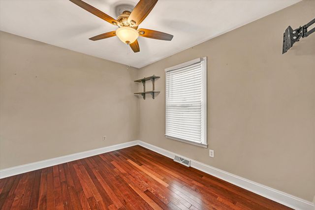 5050 Stewartsville RD, Moneta, VA 24121