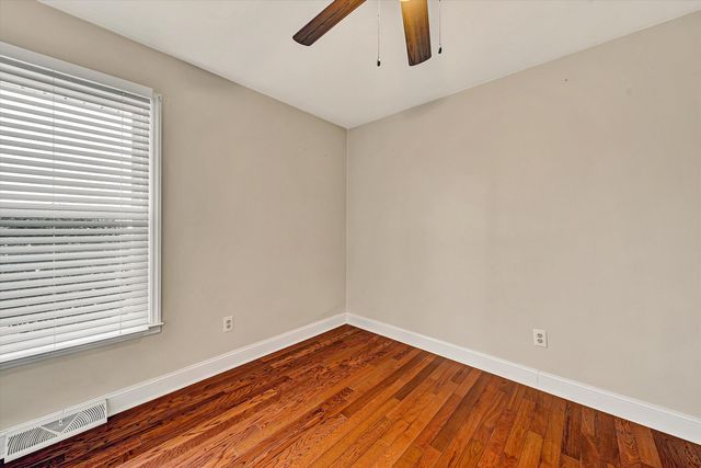 5050 Stewartsville RD, Moneta, VA 24121