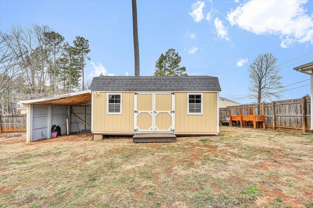 5050 Stewartsville RD, Moneta, VA 24121
