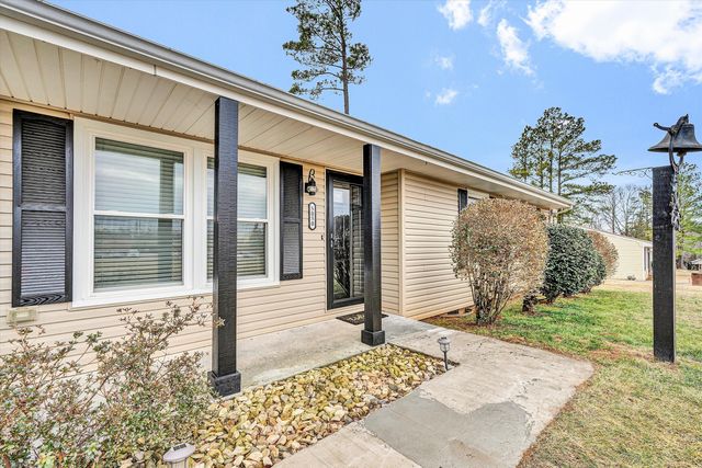 5050 Stewartsville RD, Moneta, VA 24121