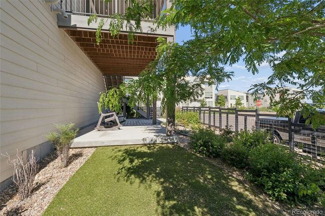 8871 Southurst Street, Littleton, CO 80129