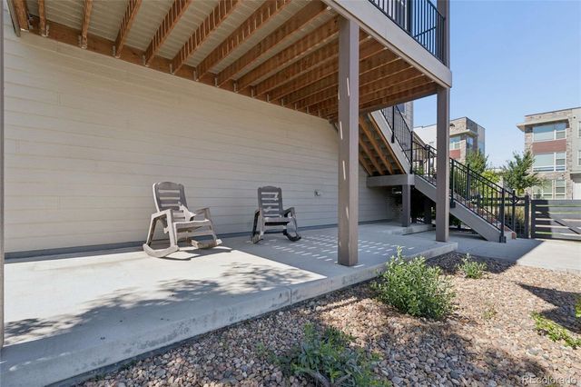 8871 Southurst Street, Littleton, CO 80129