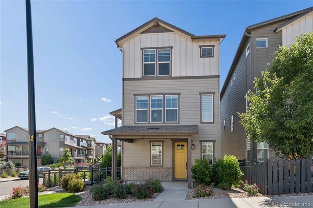 8871 Southurst Street, Littleton, CO 80129